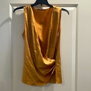 Elite Tahari 95% silk sleeveless blouse